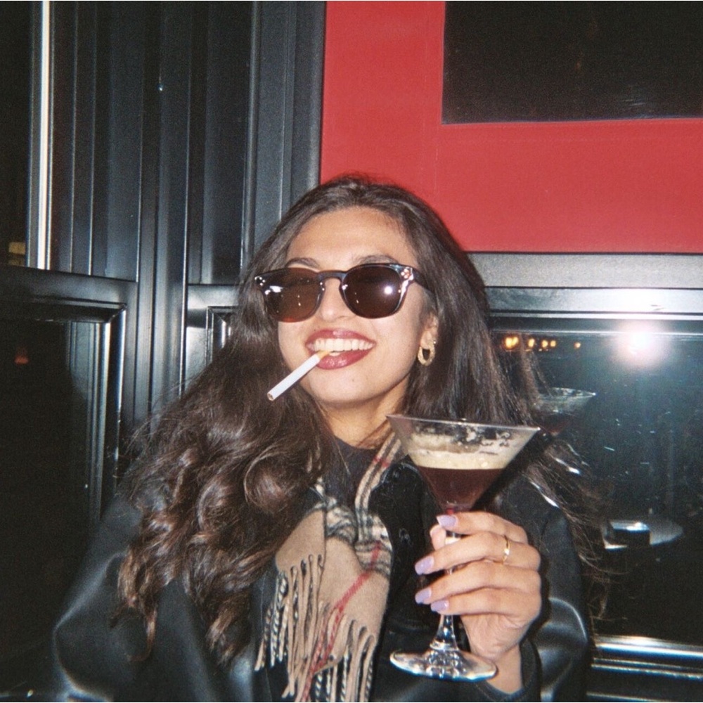 Meet your Posher, Kelly